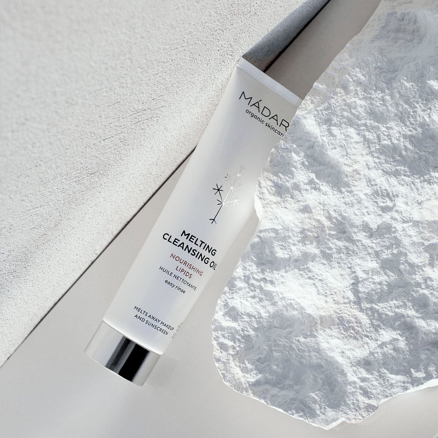 MÁDARA Melting Cleansing Oil 100ml - bioskina