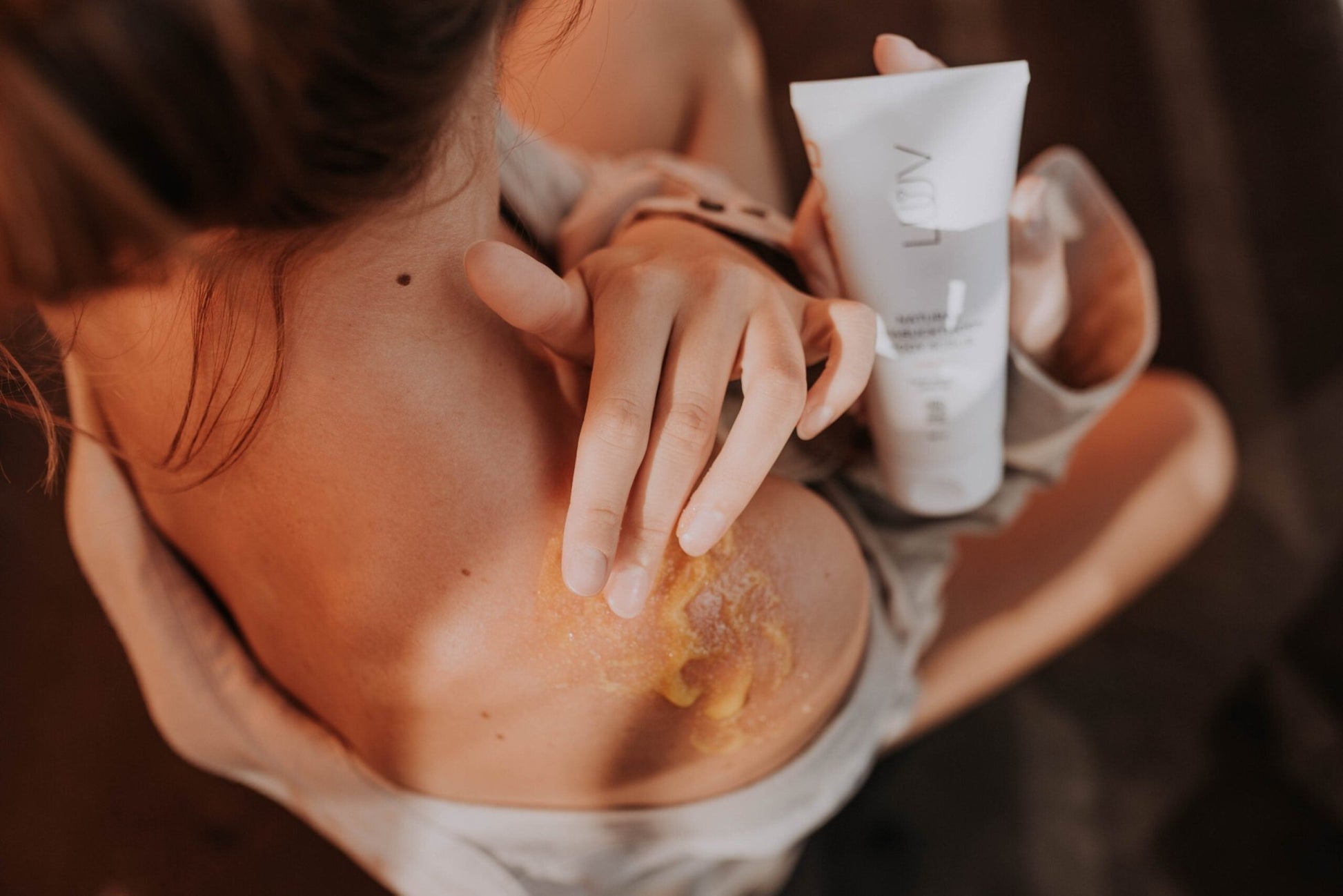 LUUV Natural Seabuckthorn Body Scrub 200ml - bioskina