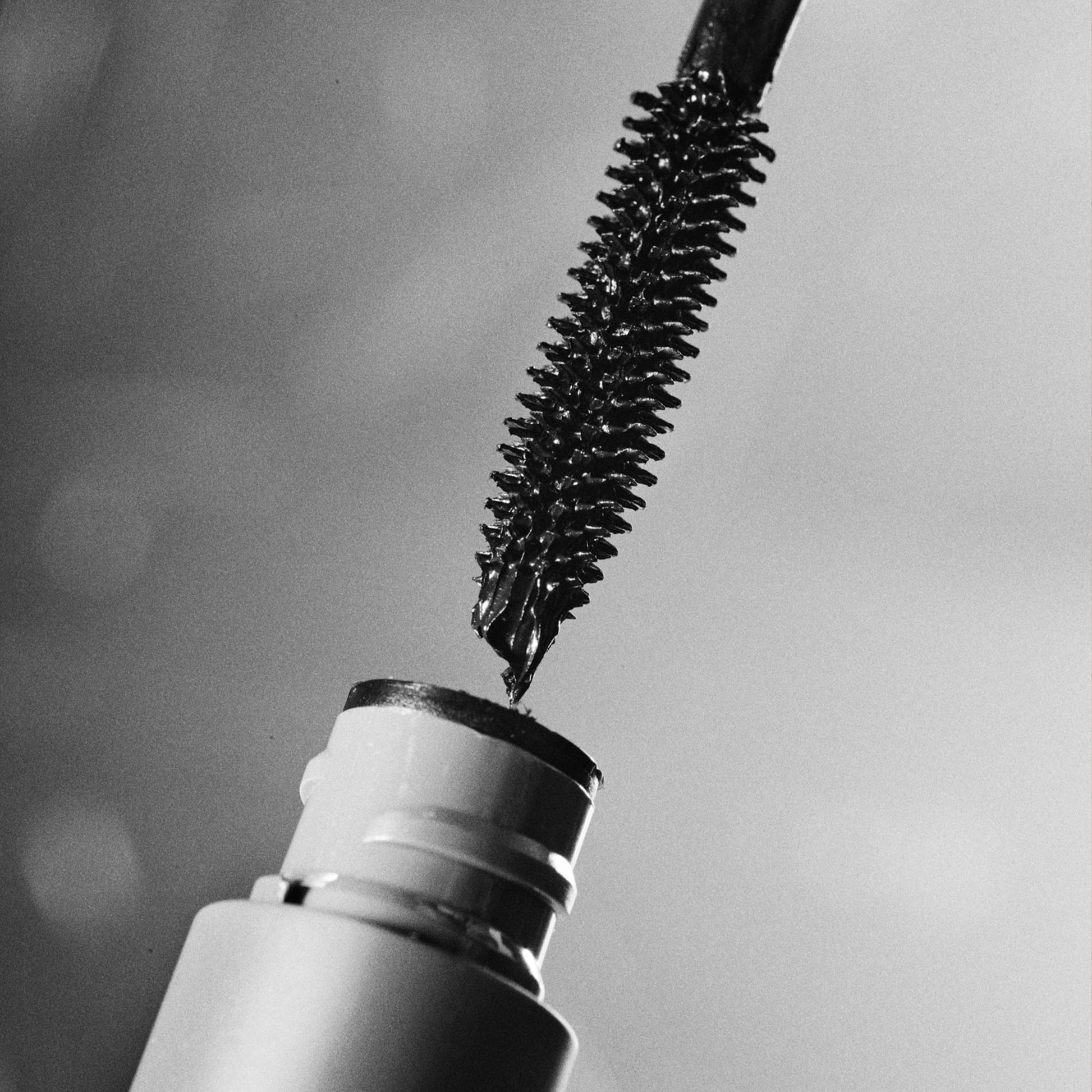 MÁDARA Deep Matter Bold Volume Mascara, 6ml - bioskina