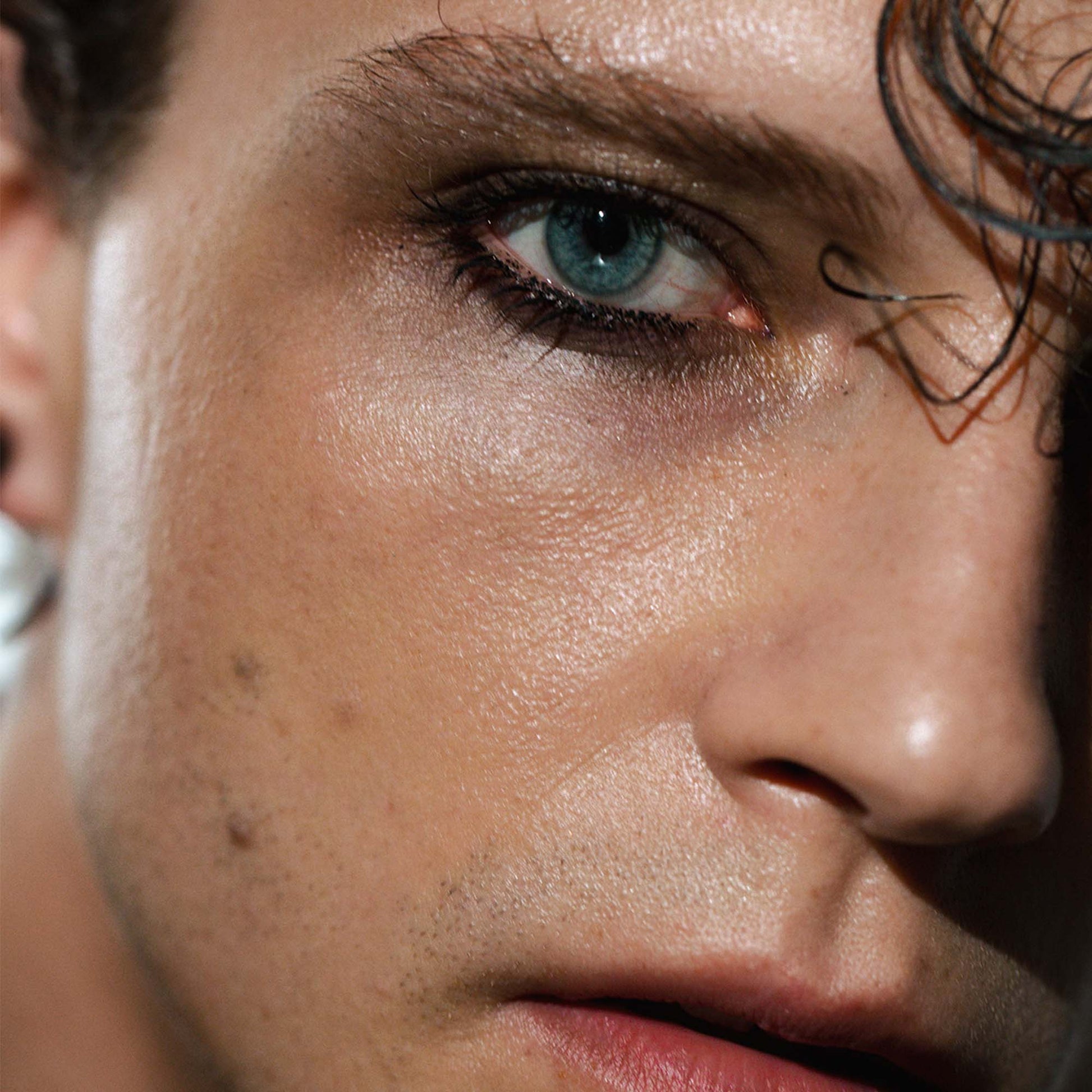 MÁDARA Deep Matter Bold Volume Mascara, 6ml - bioskina