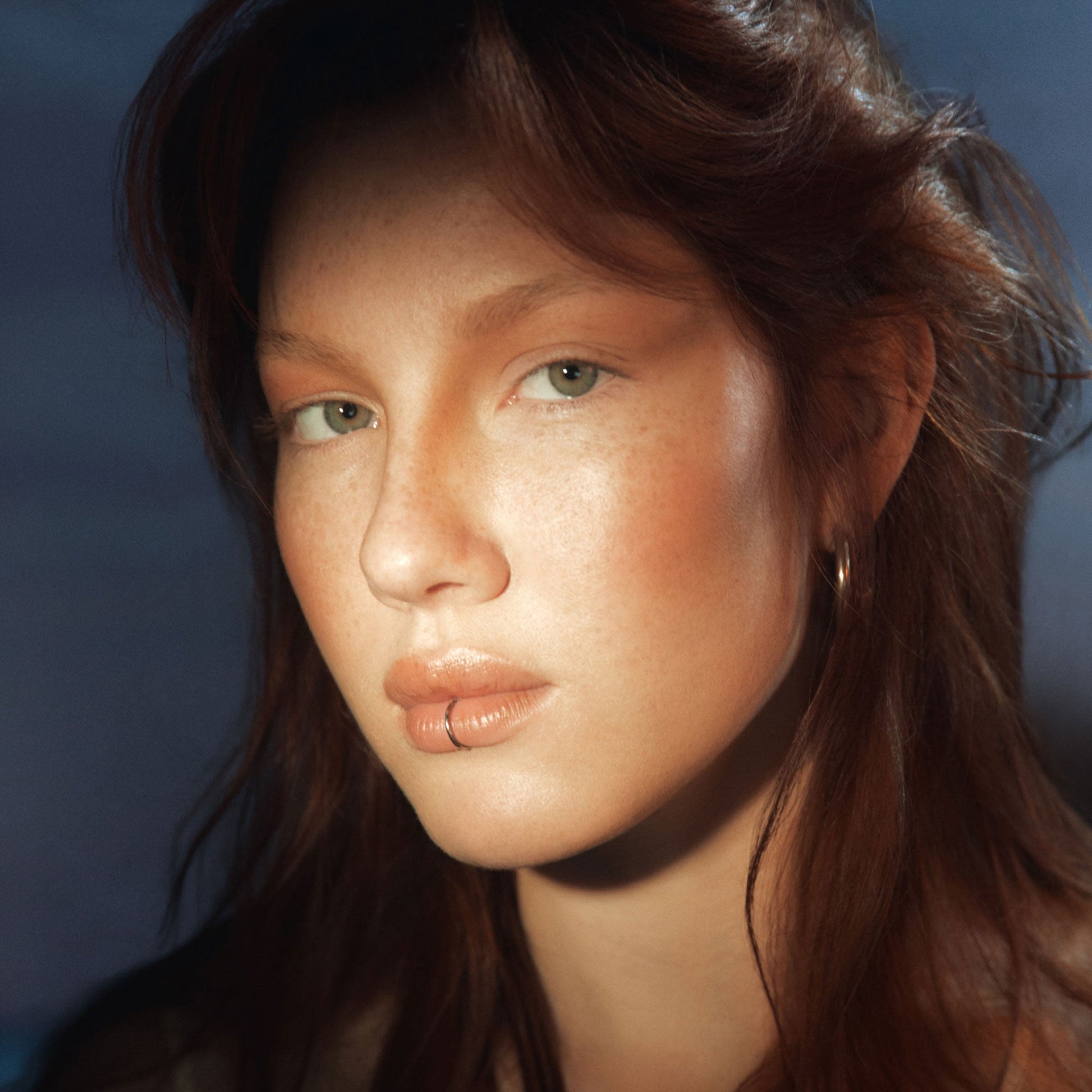 MÁDARA Midsummer Soft Silk Mineral Bronzer 1 Heat 9g - bioskina