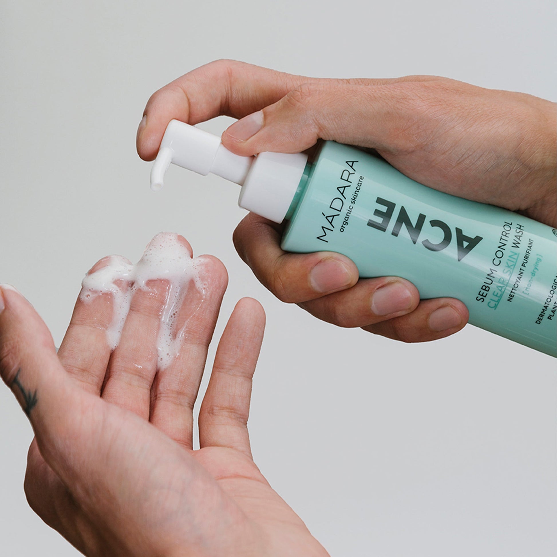 MÁDARA Sebum Control Clear Skin Wash 140ml - bioskina